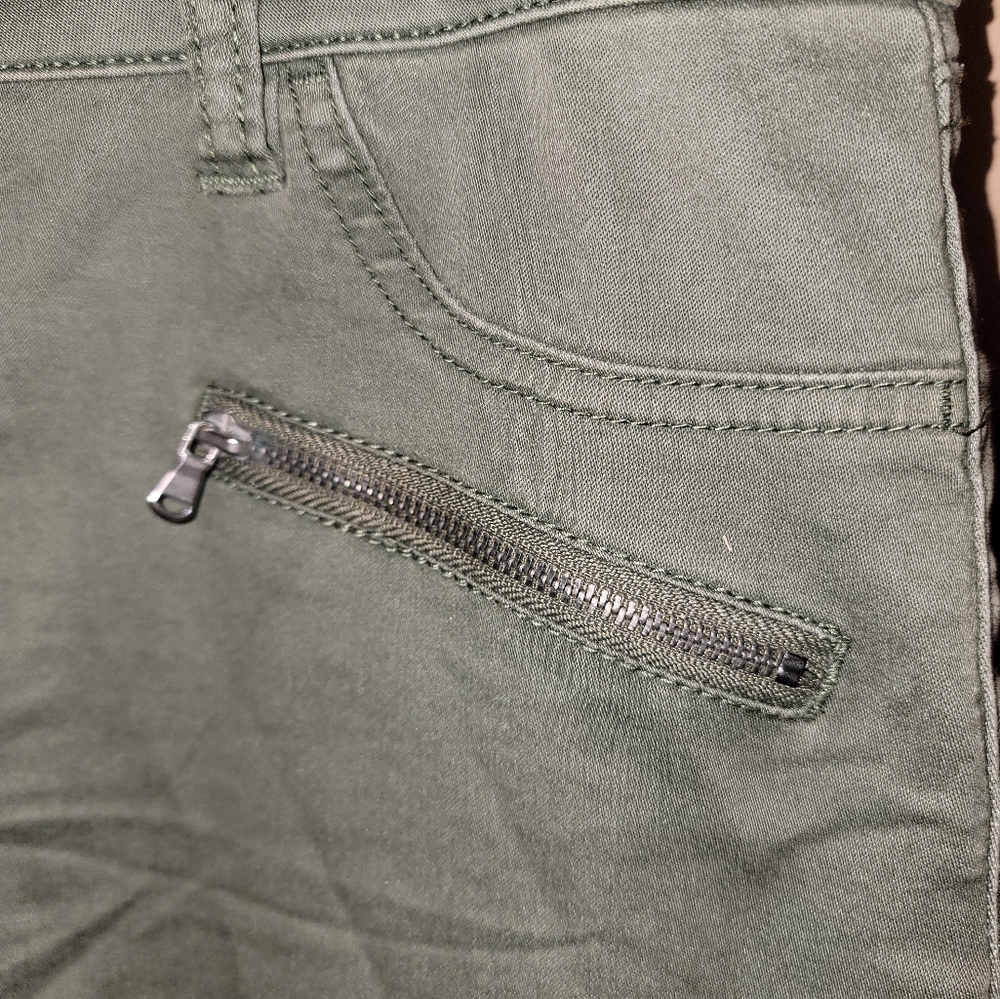 Misses sz 8 Harper Olive Green pants with zippers and ribbing Skinny - Picture 5 of 8